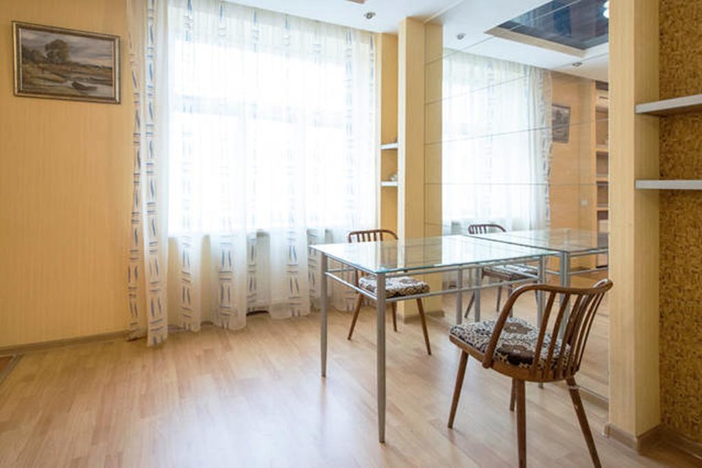 Apartments City Center Kharkov Luaran gambar