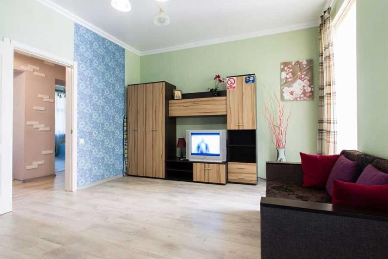 Apartments City Center Kharkov Luaran gambar